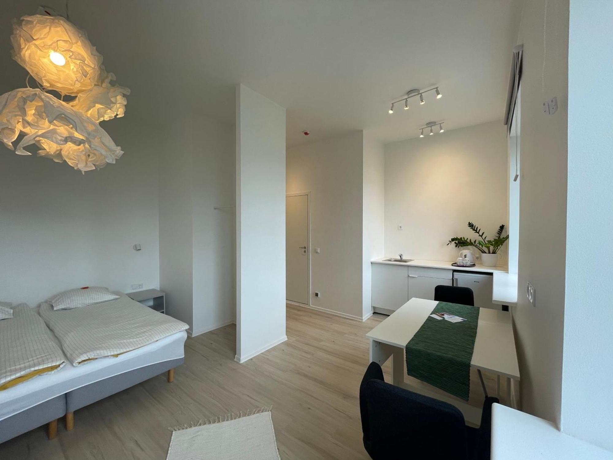 Endla Hostel Ja Apartamendid Хаапсалу Экстерьер фото